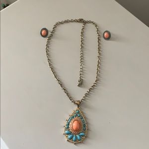 Necklace and earring set